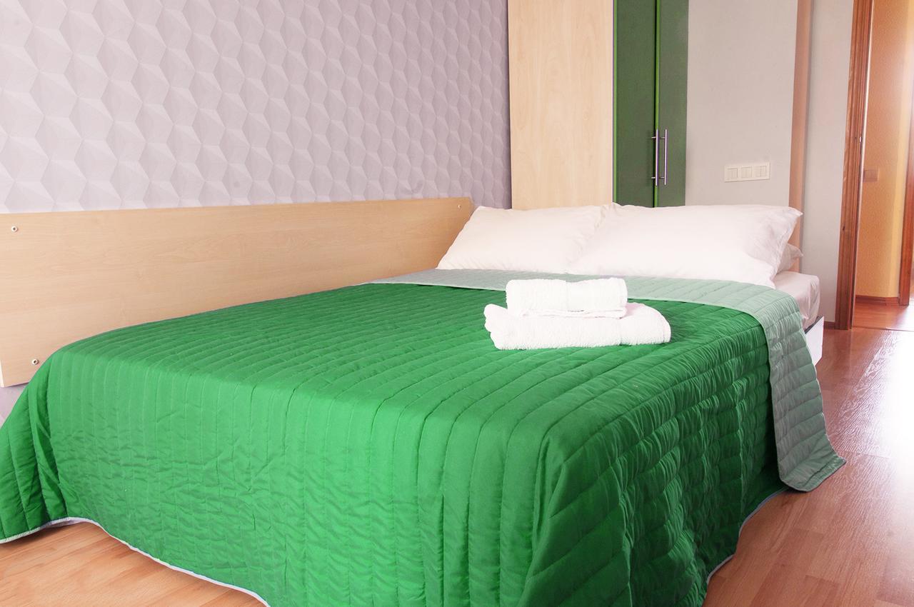 פולטבה Luxury 3 Rooms Apartments In Center By Green House מראה חיצוני תמונה